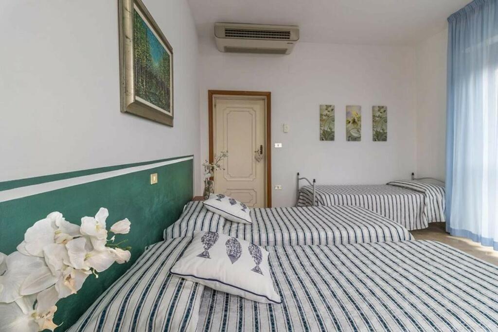 Hotel Corallo Giulianova Bagian luar foto